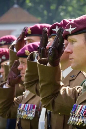 Detail 3 Airborne Memorial Service